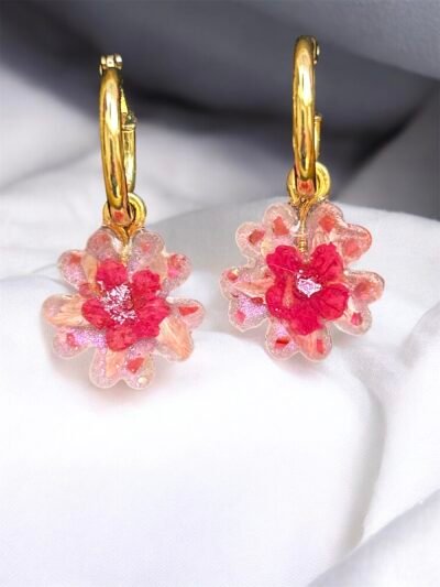 Boucles d'oreilles anneaux fleurs naturelles rose