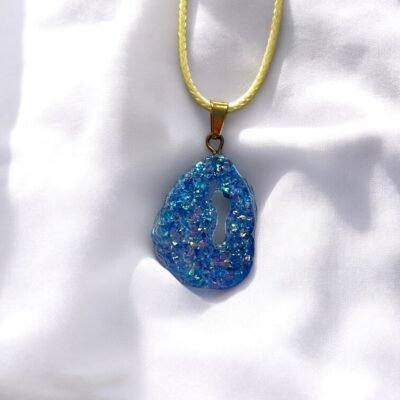 Collier anneau irrégulier bleu nuit