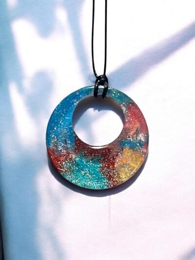 Collier anneau bleu multicolore