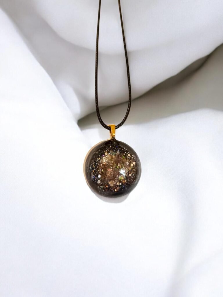 Collier demi boule
