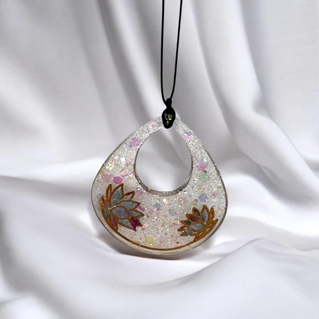 Collier fleurs de lotus