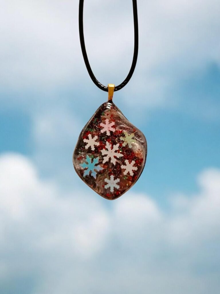 Collier irrégulier flocons