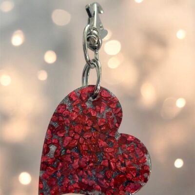Porte clé coeur pierres rouge