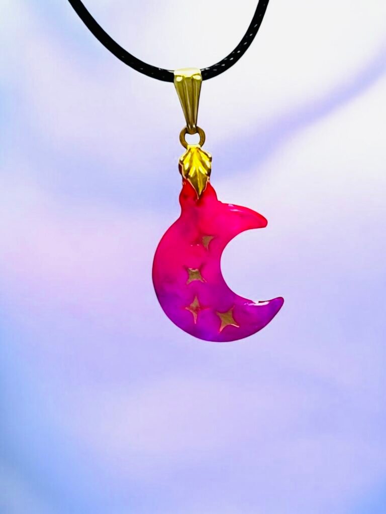 collier croissant de lune
